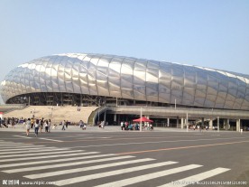 大连市体育中心体育场