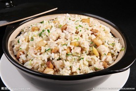 青蒜炒芋饭炒饭炒米饭