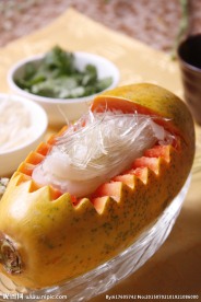 木瓜炖排翅