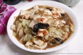 五花肉大白菜炖豆腐
