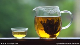 冲泡中的龙须茶 静态