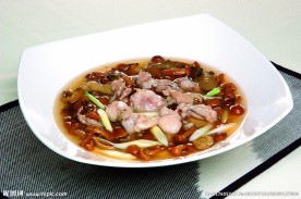 野山菌烩牛蛙