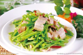 土芹炒五花肉