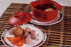 虫草花炖肉汁