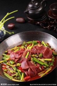 干锅带皮黄牛肉
