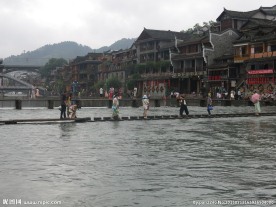 凤凰古城