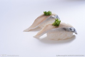 醋青鱼寿司