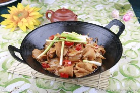 干锅灰树菇