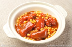 黄豆焖猪手