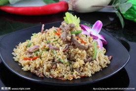 青椒肉丝炒饭