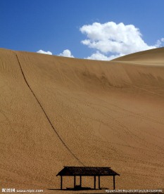 敦煌鸣沙山