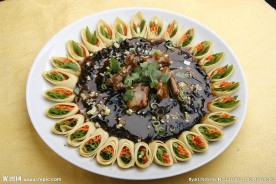 农家茄子扒排骨