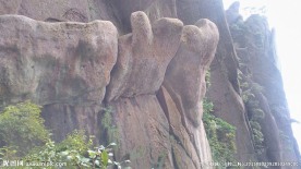 悬崖峭壁