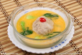 蟹粉狮子头