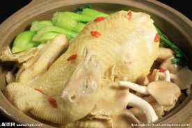 菌菇本鸡煲