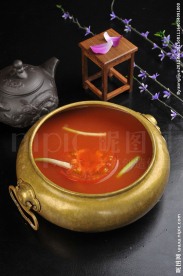 养生番茄锅