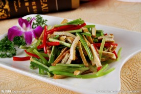 韭菜香芹炒豆干