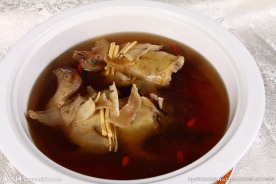 天麻乳鸽