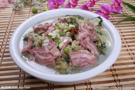 咸菜炖驴肉