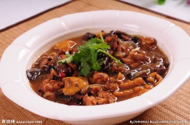 小鸡炖蘑菇