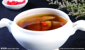 杞果煲牛肝菌