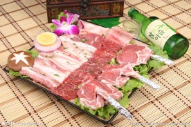 烤肉拼盘