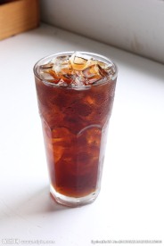 可乐 饮料 酸梅汤 冰块