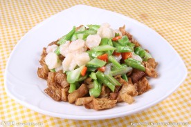 鬼马芥兰炒虾球