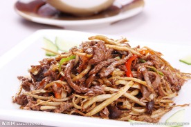 茶树菇炒牛肉丝