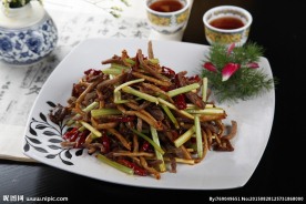 茶树菇炒牛肉丝