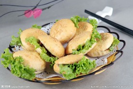 生菜酱肉饼