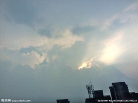 雨后天空