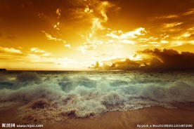 夕阳海滩