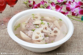 莲藕排骨汤