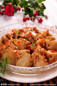 洞庭湖藕蒸肉沫