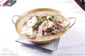 铜锅杀猪菜