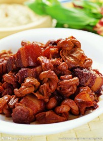 百叶结红烧肉