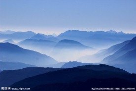 群山