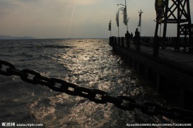海水岸边