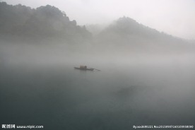 雾漫小东江