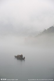 雾漫小东江