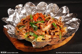 黄丝菌回锅肉