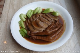 灵菇扣鹅掌