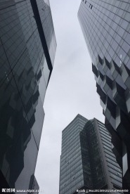 雨中远洋