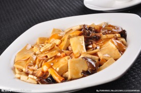 山菌烧豆腐