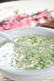 荠菜豆腐羹