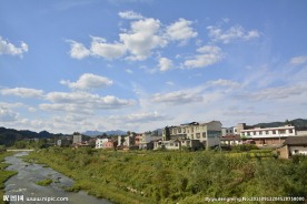 小溪流水