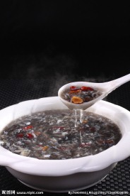 甜枣黑米羹