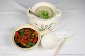 砂煲宫煲牛蛙