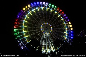 夜晚幸福摩天轮